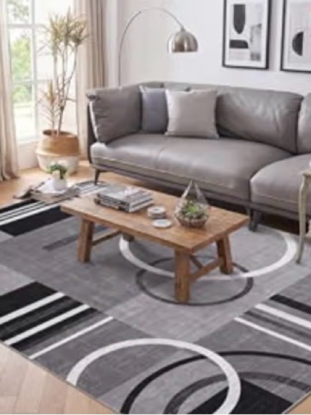 Modern Gray Geometric Area Rug - Neutral Home Accent